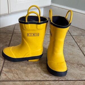 L.L. Bean Puddle Stompers Yellow Kids' Rain Boots